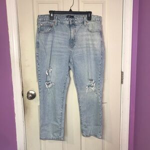 GAP Denim Universal Slim Boyfriend Jeans - Light Blue Women Size 16/33R